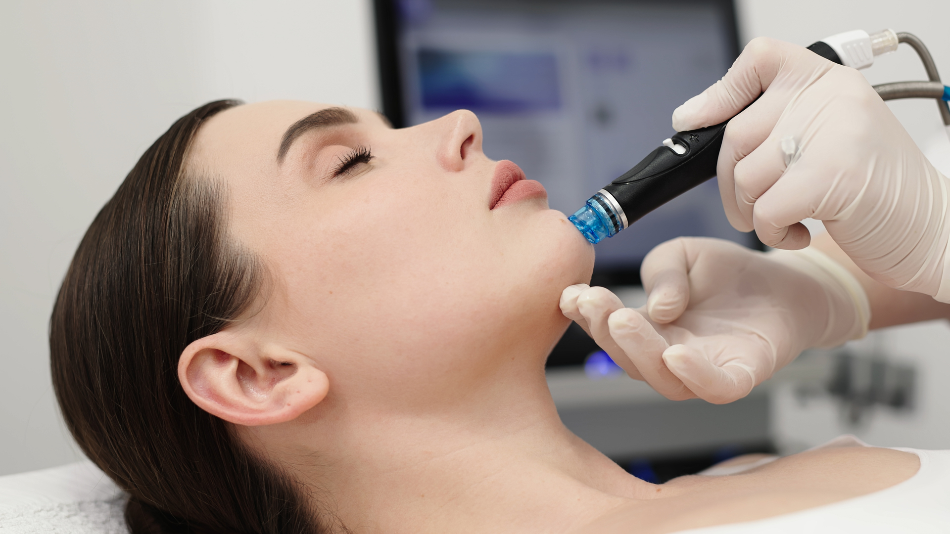 HydraFacial